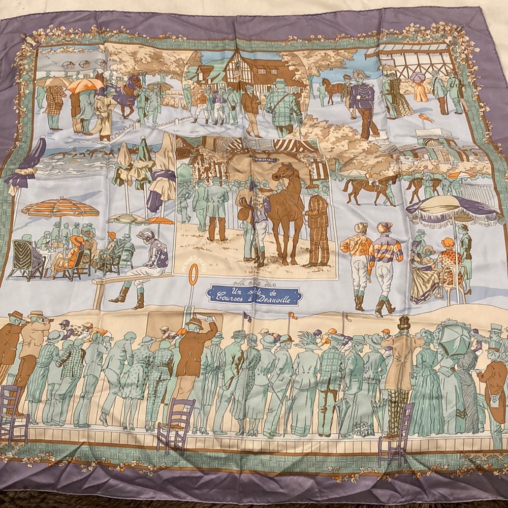 Hermes Un Siècle de Courses à Deauville by Hubert de Watrigant
90cm Scarf